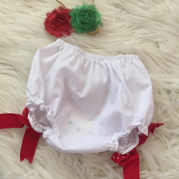 (SOLD) Holiday Diaper Cover and Bow - Picture 4 of 4